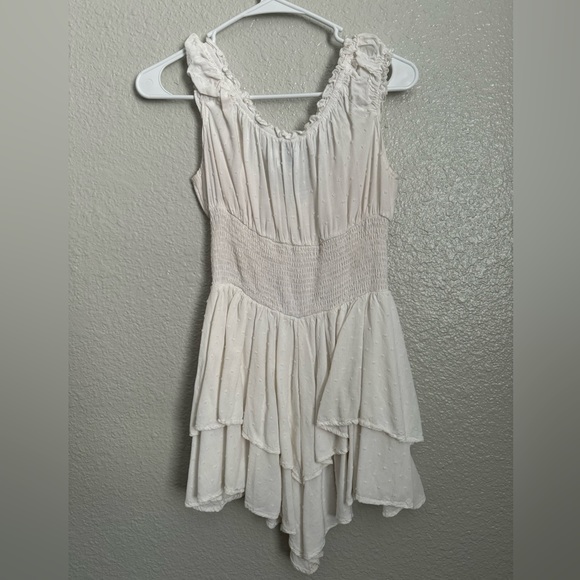 oh polly love galore white romper - Picture 4 of 4
